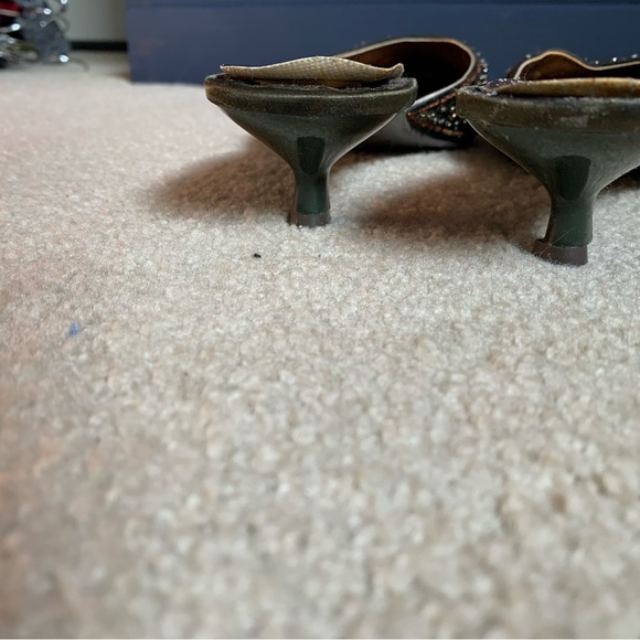 Beaded Slip on shoes - Picture 9 of 11